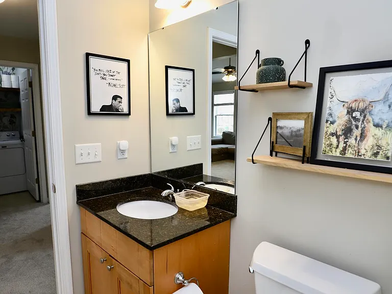 1116 Waverly Place Dr — Photo 16
