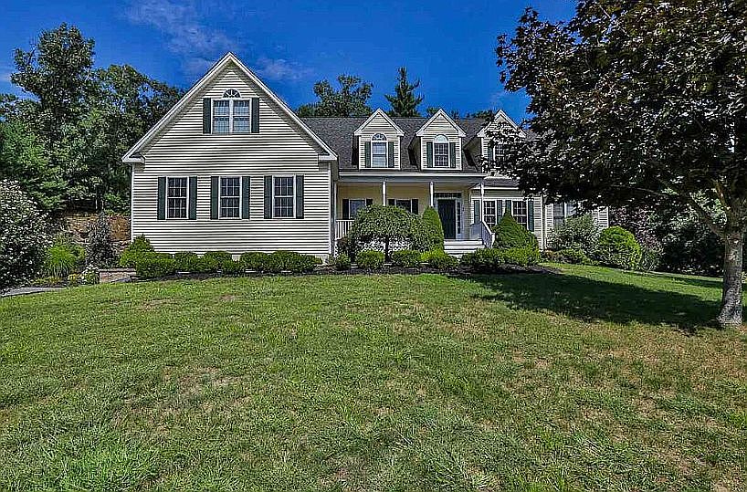 1st image of 48 Dogwood Cir