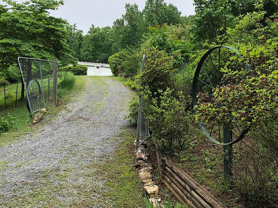 1st image of 1219 Whisperwood Ln