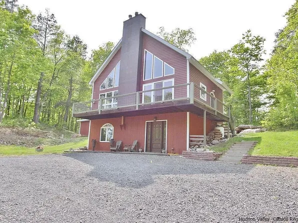 52 Grandview Circle, Saugerties, NY 12477