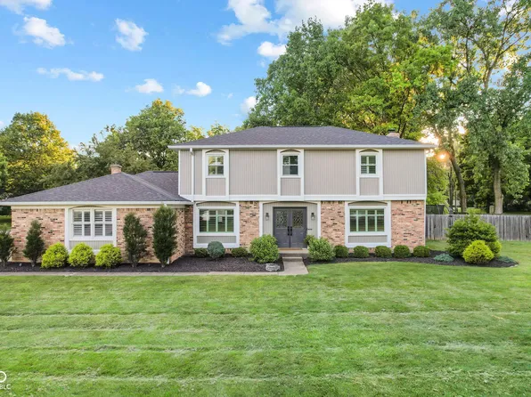 580 Hawthorne Dr, Carmel, IN 46033