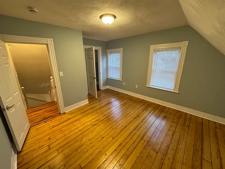 35 Cameron Ave #2L — Photo 10