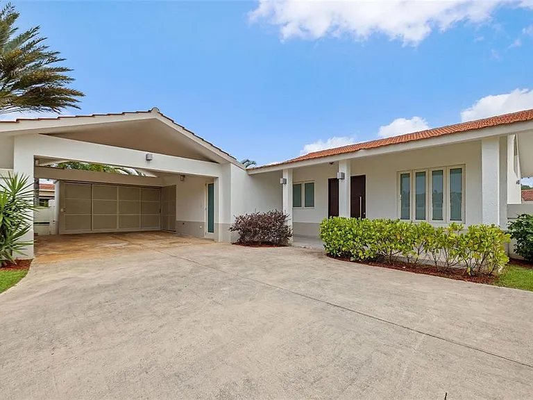 256 Camino De Flamboyan — Photo 14