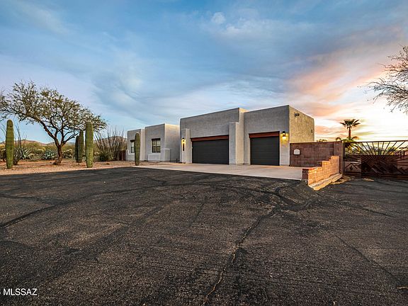 3rd image of 16244 S Sycamore Ridge Trl