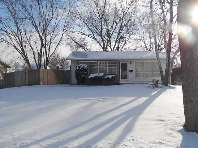 930 Arlon Rd photo 1