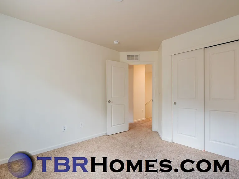 1797 Aspen Meadows Cir — Photo 14