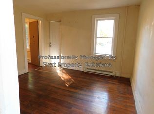 112 1/2 Mason St APT 1, Beckley, WV 25801