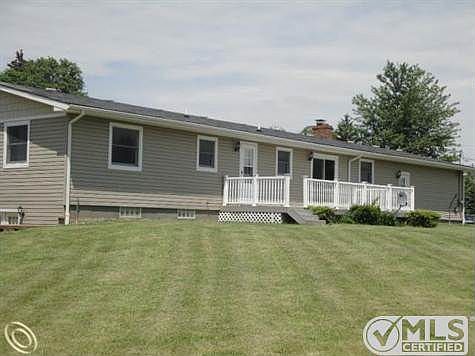 Rear Deck 29 (1024x768).jpg