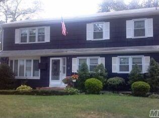 5 Milano Ave, Central Islip, NY 11722