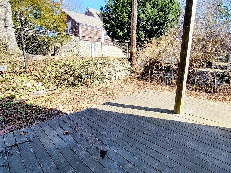 41 Whitfield Rd #1B — Photo 8