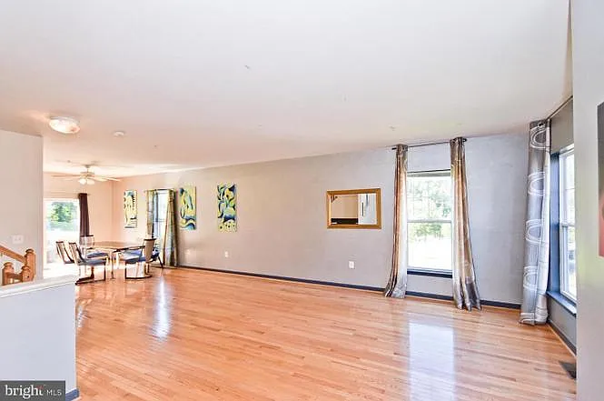 4861 F St SE #1 — Photo 9