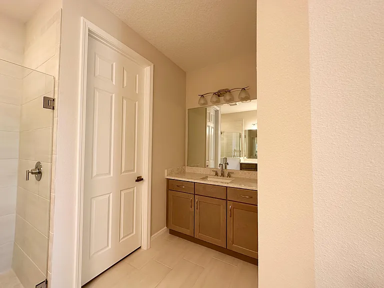 10716 Klee Ave — Photo 16