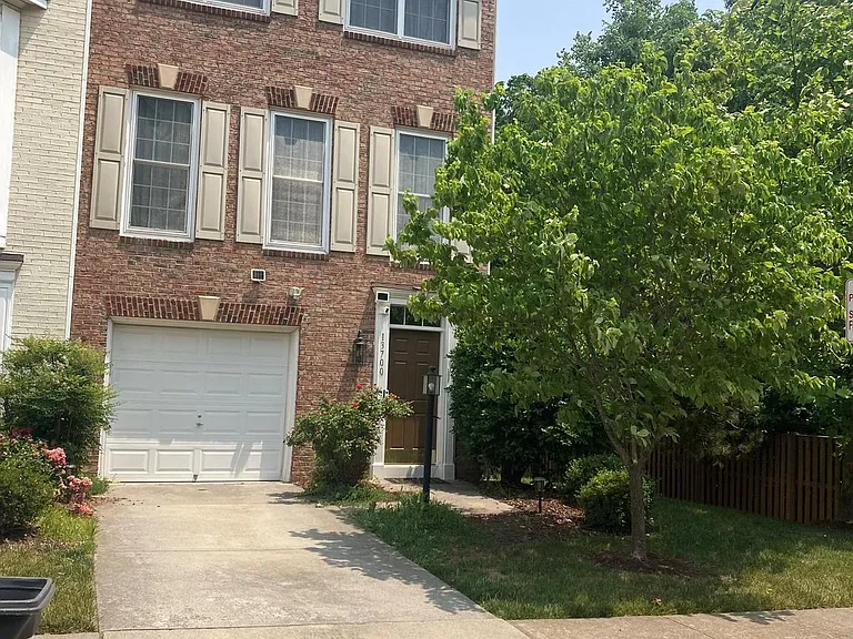13700 Maple Sugar Ln — Photo 1