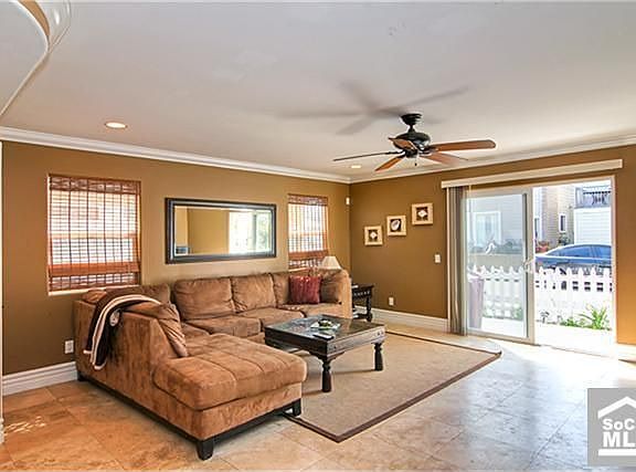 4th image of 209 33rd St