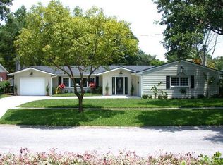 1900 Oakdale Ln N, Clearwater, FL 33764