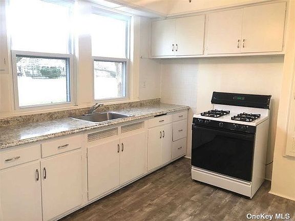 4th image of 71 Adams St #1