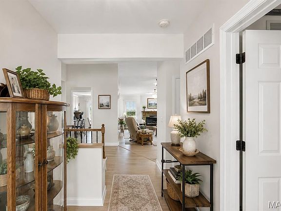 5th image of 129 Braewood Cir #5C