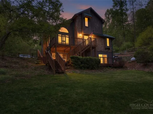 262 Azalea Hills Lane, Spruce Pine, NC 28777
