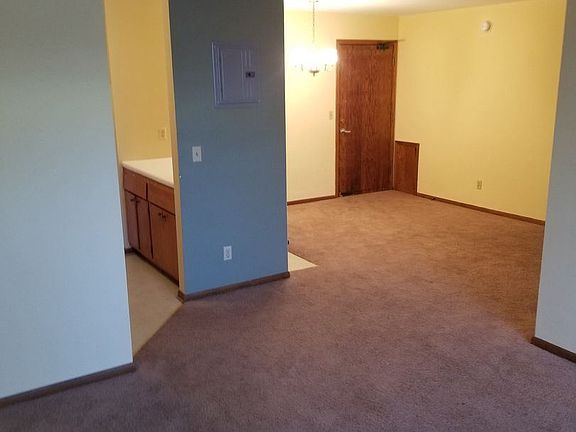3rd image of 3151 29th Ave S APT 303