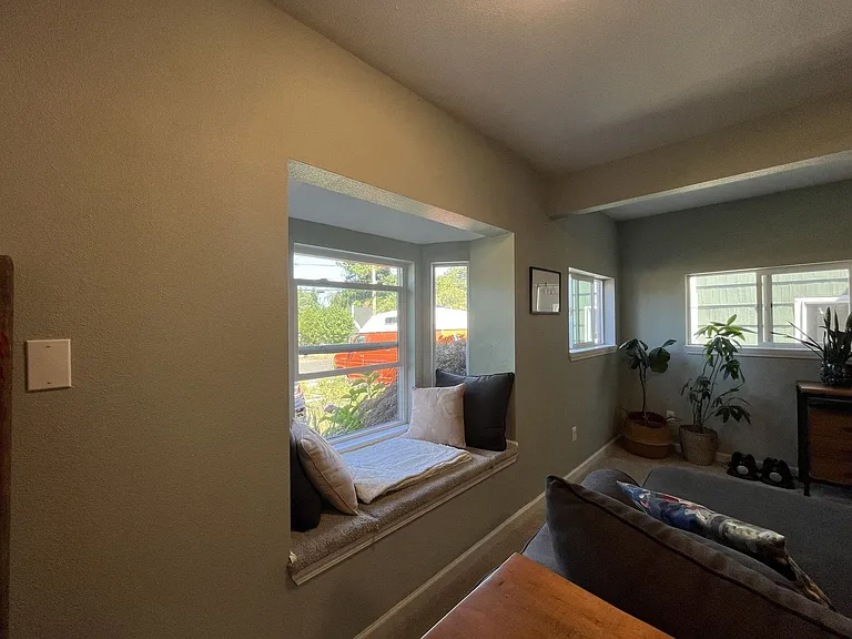 6640 NE Roselawn St — Photo 19
