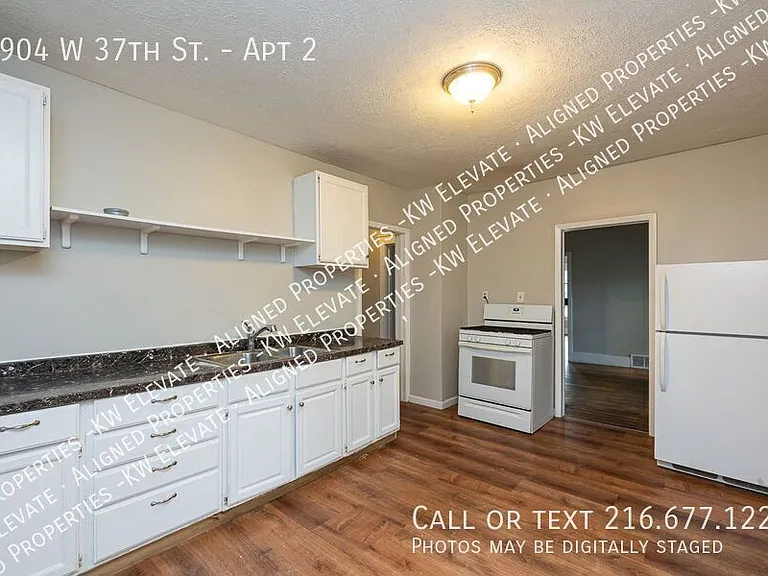 3904 W 37th St #2 — Photo 3