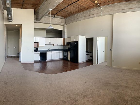 3rd image of 322 E Colfax Ave #211