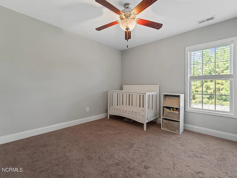 270 Silver Hills Dr — Photo 15