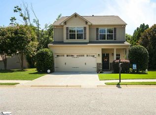 2 Shadowdale Dr, Simpsonville, SC 29681