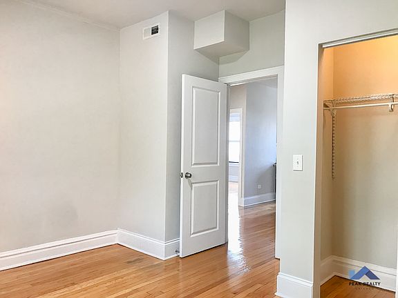 4th image of 1101 N Mozart St #28182
