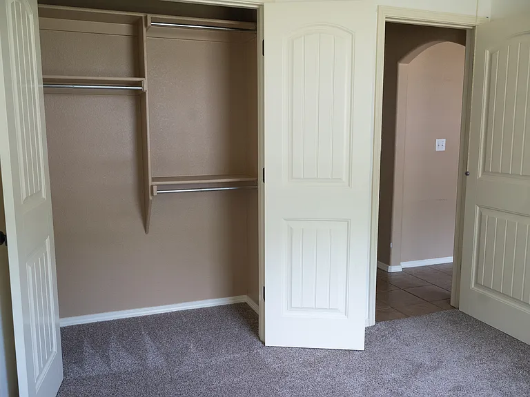 8328 S Gardenia Ave — Photo 23