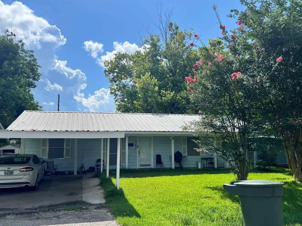 395 Clemmons St, Beaumont, TX 77707