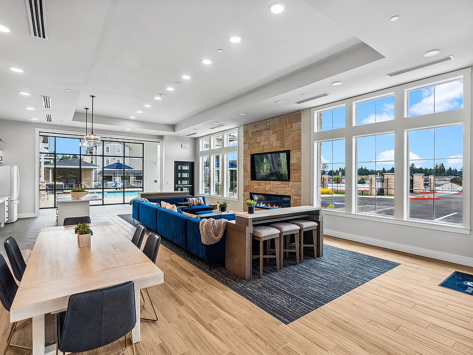 Grand Entertainment Center