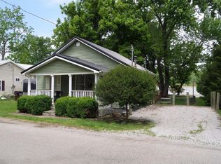 613 E 2nd St, Augusta, KY 41002