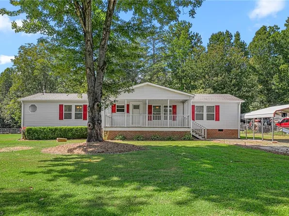 1418 William Riley Rd, Efland, NC 27243