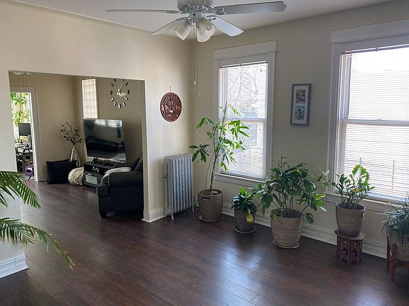 2nd image of 13847 82nd Dr Floor 2