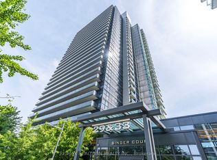33 Singer Ct #602, Toronto, ON M2K 0B4