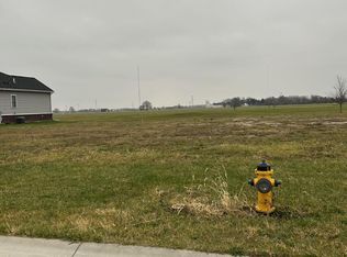 5524 Eagles Landing Dr, Oregon, OH 43616