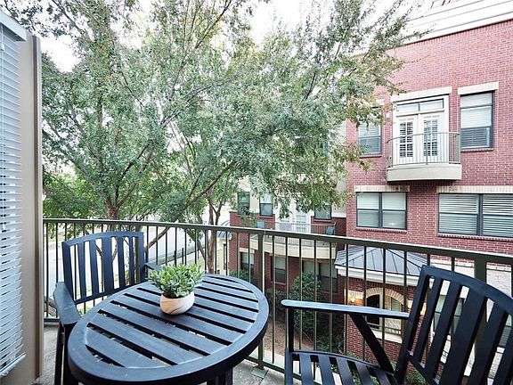 4th image of 1203 Beaconsfield Ln APT 206
