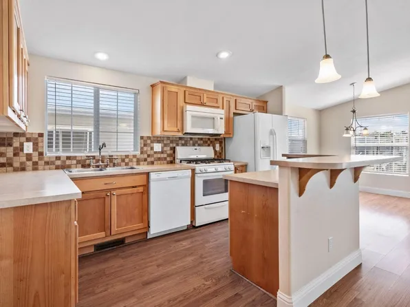 69 Oneida St, Oakley, CA 94561