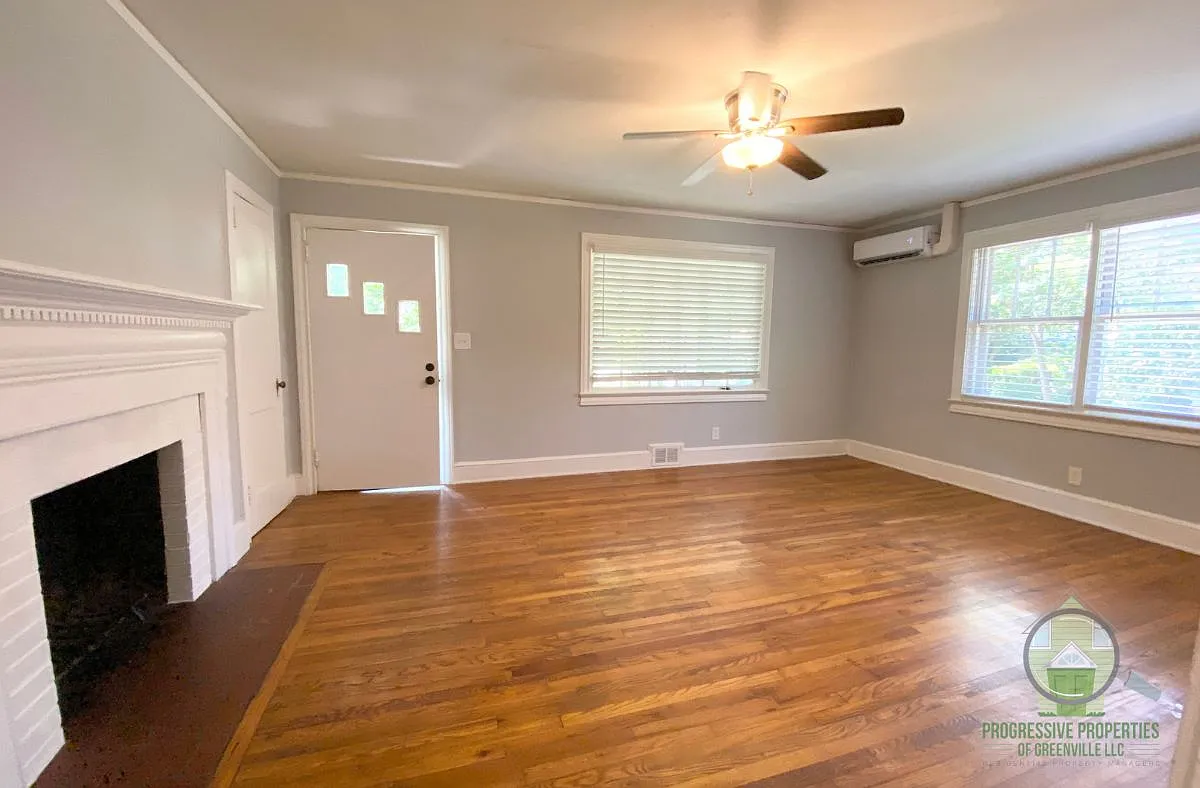 108 Central Ave — Photo 2