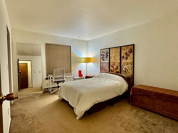5th image of 14630 NE 32nd St APT E13