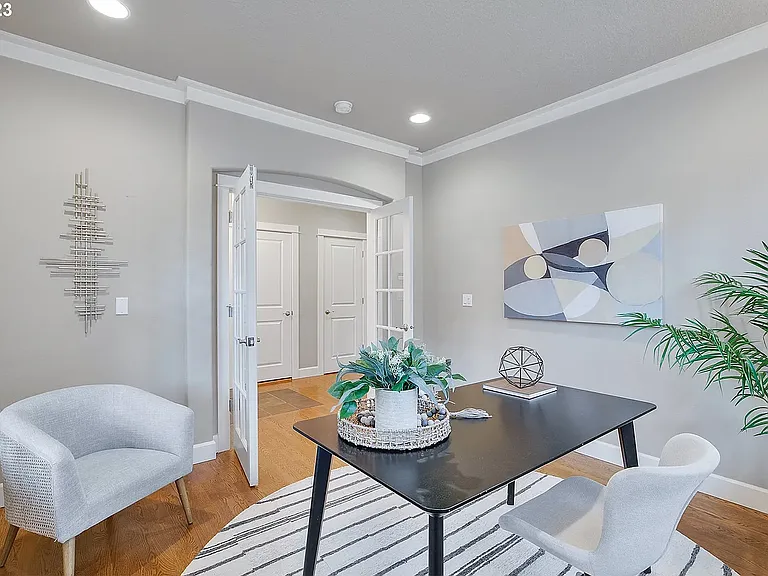 2227 Matterhorn Ct — Photo 3