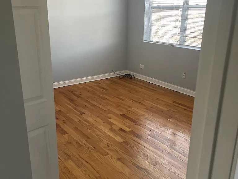 7917 S Phillips Ave #1 — Photo 3