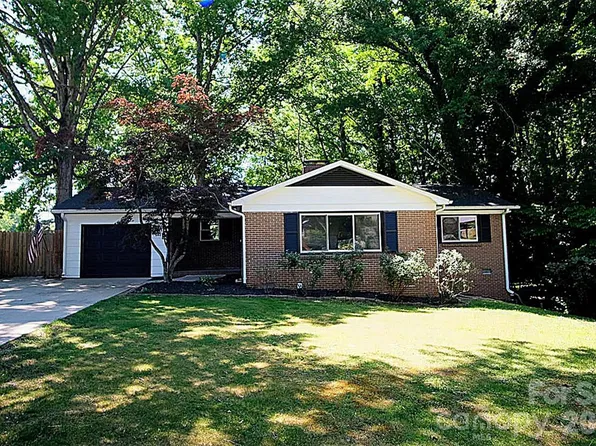 1815 Taylor Dr, Gastonia, NC 28052
