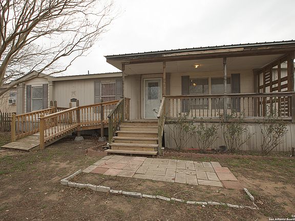 2nd image of 10015 County Road 5735
