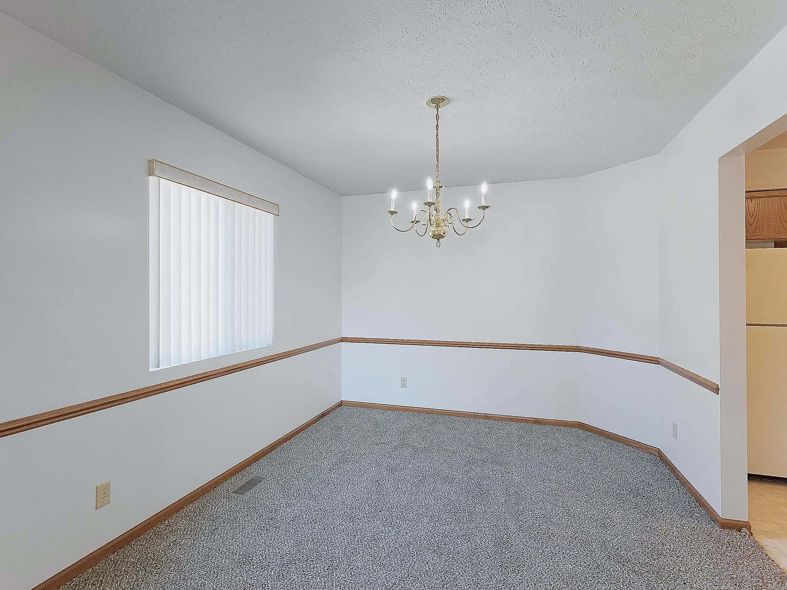 3 bed, 1648 sqft, $1,679 — Photo 4