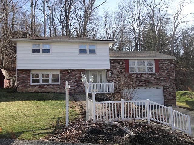 1st image of 3457 Burnett Dr