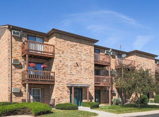 1324 N Geneva Dr UNIT 3B, Palatine, IL 60074