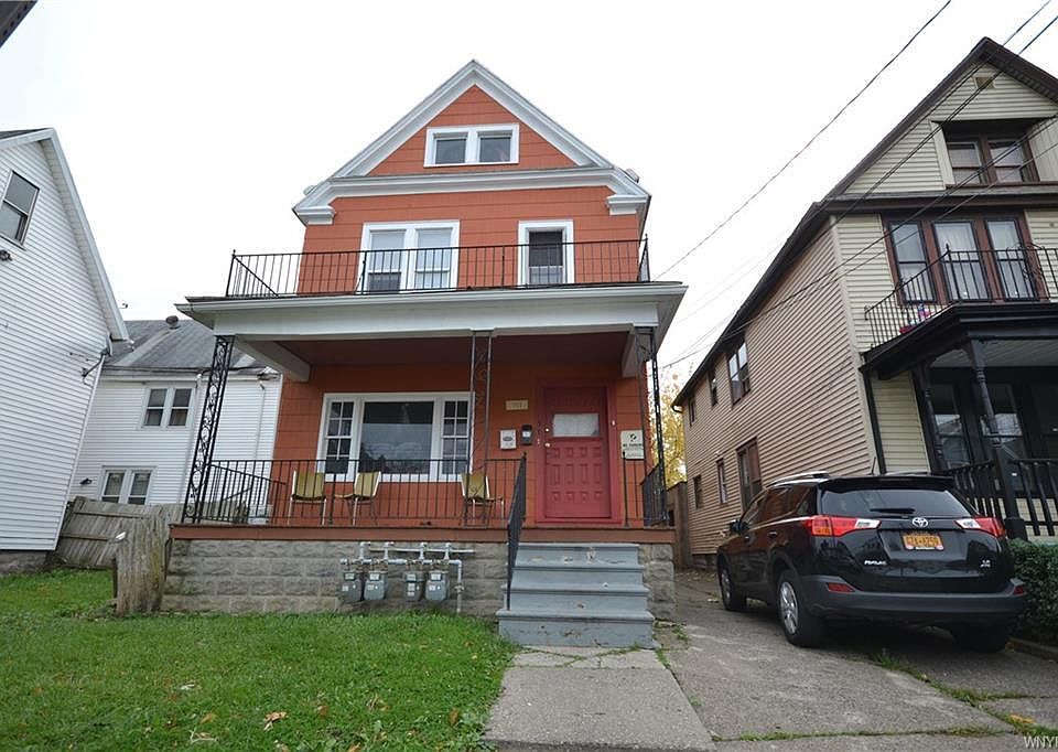 1st image of 153 Hampshire St