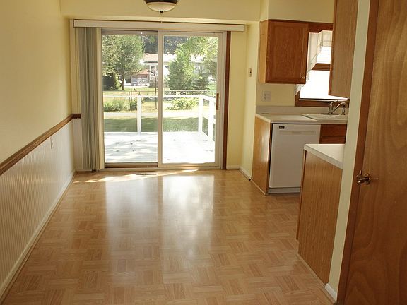 4th image of 2619 19th Ave N